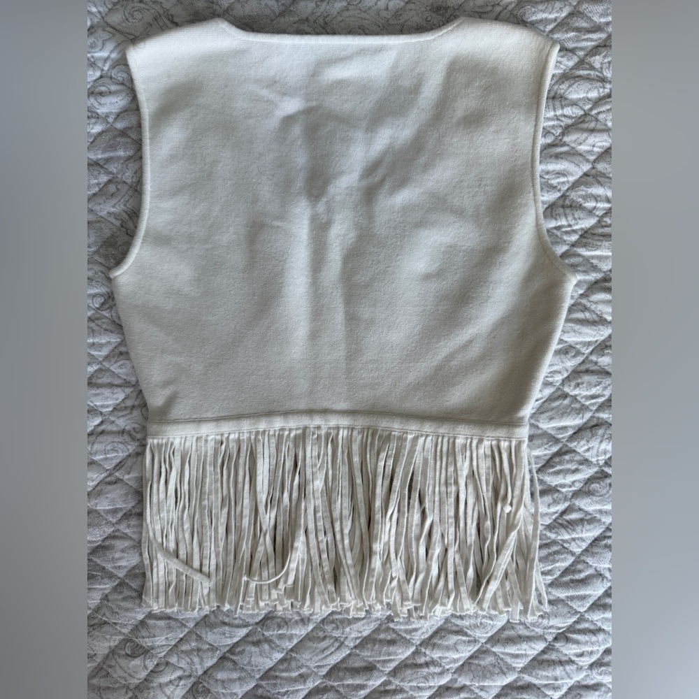 BCBGMaxAzria white fringe top - Picture 4 of 4
